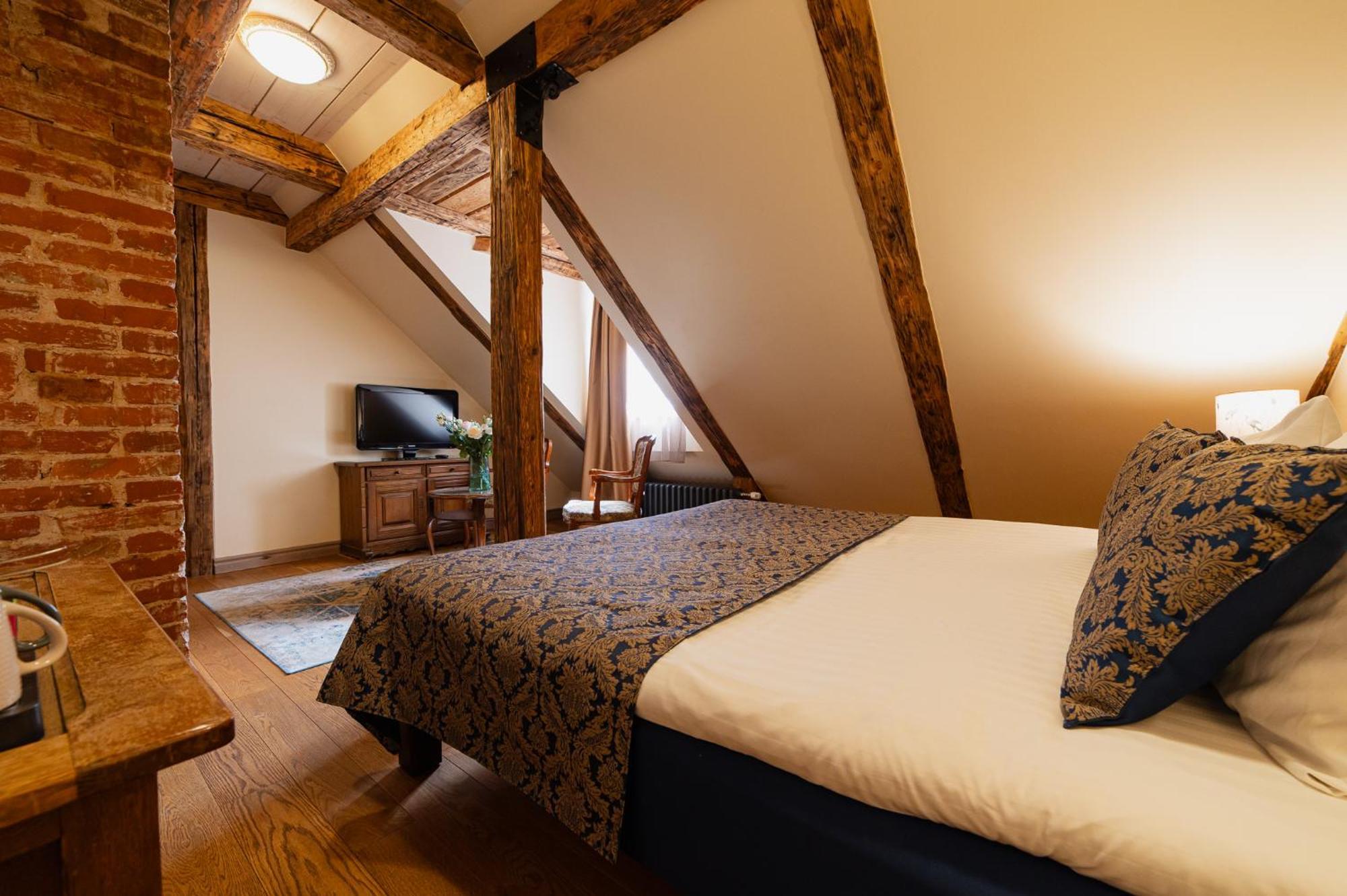 Boutique Hotel Virkas Muiza Kuldīga Rum bild