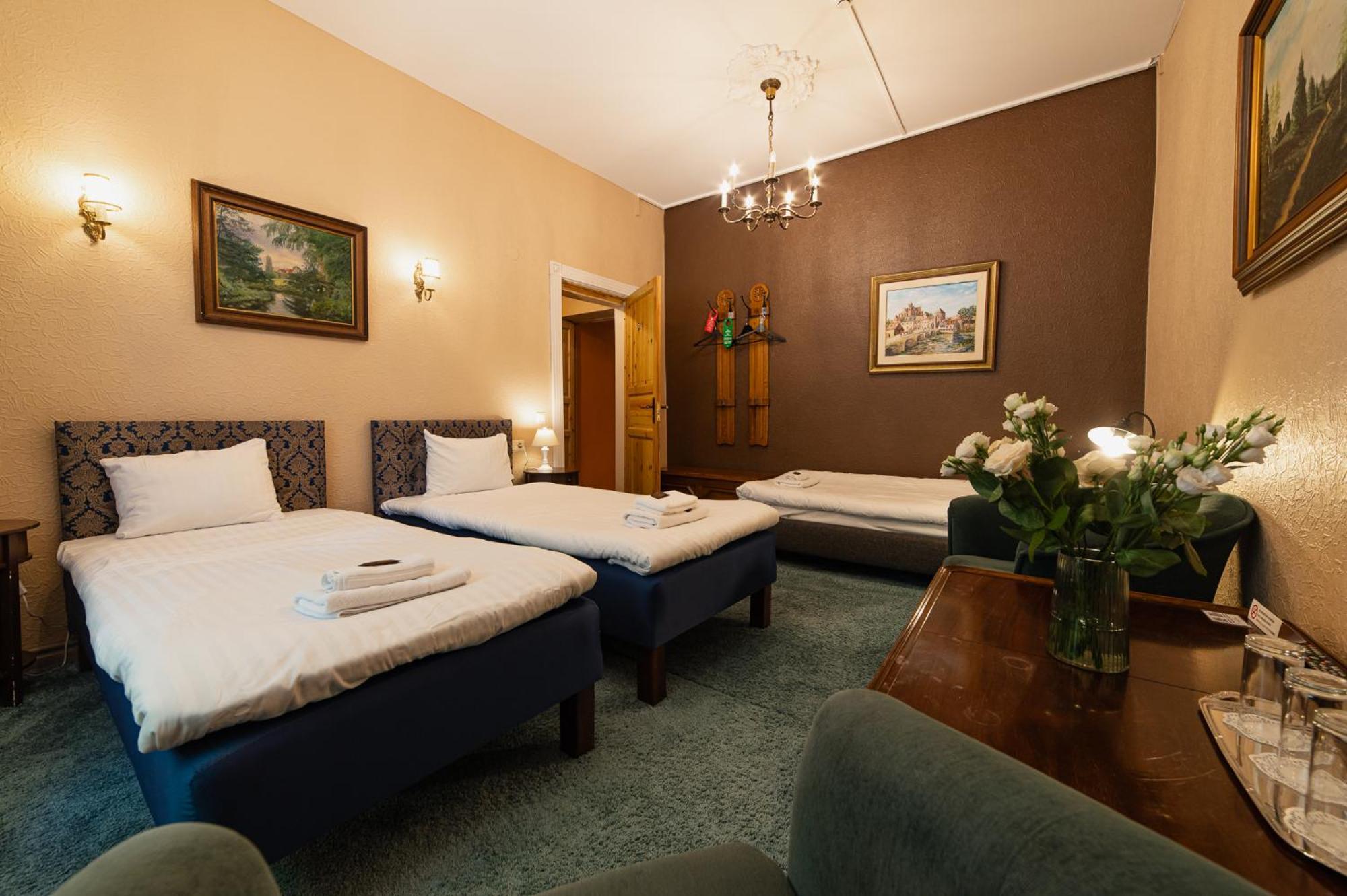Boutique Hotel Virkas Muiza Kuldīga Exteriör bild