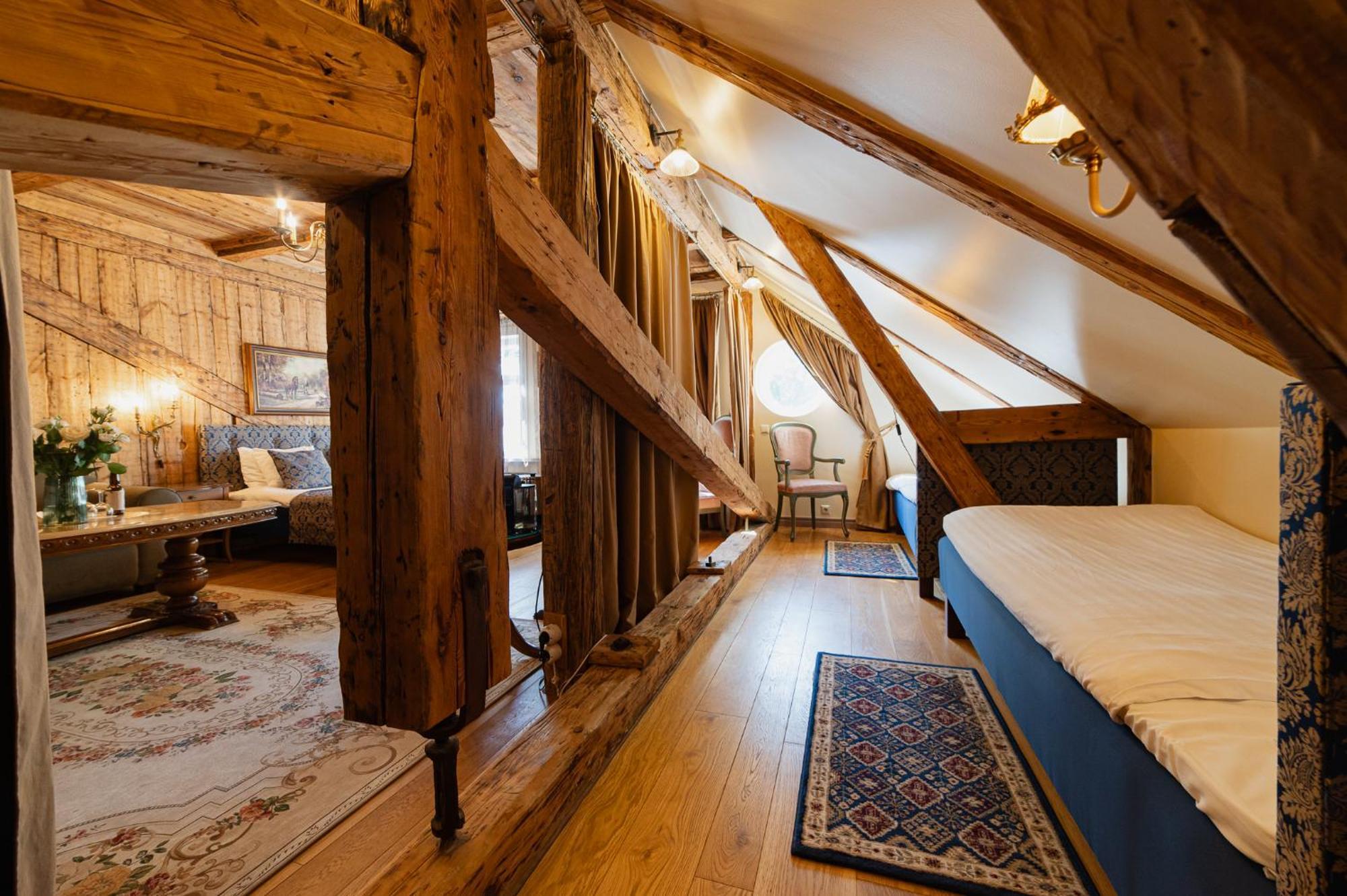Boutique Hotel Virkas Muiza Kuldīga Exteriör bild